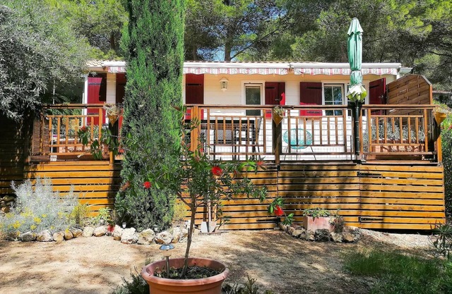 Residencial Camping La Pinède **** - Casa móvil en Charleston 3 habitaciones 6 personas Zona residencial