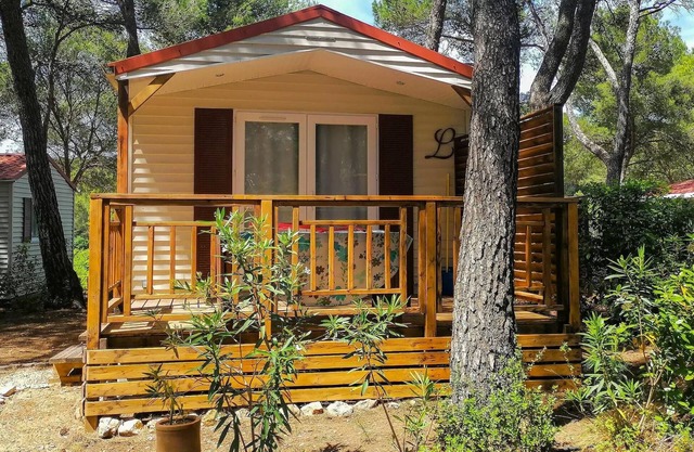 Residencial Camping La Pinède **** - Casa móvil Corsaire 2 habitaciones 2 Personas vacaciones
