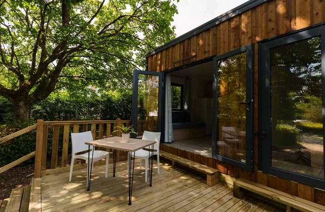 Campsite Seasonova Vittel *** - PRESTIGE COTTAGE 1 BEDROOM 2 persons
