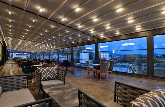 Campus Hill Hotel