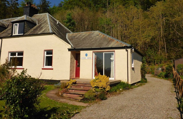 Camus Bhan: una encantadora casa familiar en Glencoe con impresionantes vistas sobre Loch Leven.