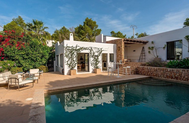 Villa en San Antonio con 3 habitaciones, capacidad 6