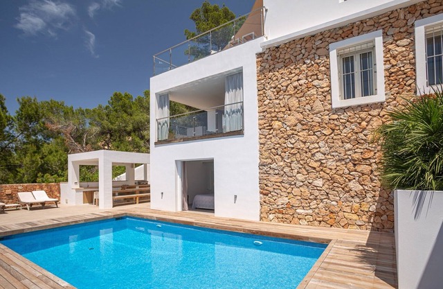 Can Ellie - Seis Habitaciones Villa, Capacidad 12