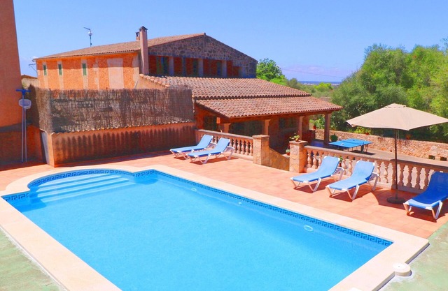 Can Guillem, aire acondicionado, wifi, piscina, jardín, a 15 minutos de la playa