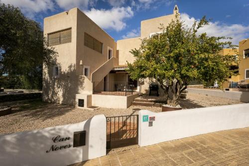 CAN NOVES - Villa de 4 Suites 34 y 22