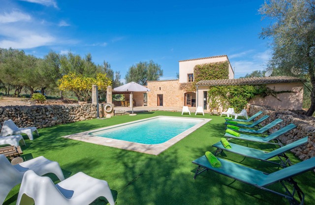 CAN PERE RAPINYA - Auténtica villa mallorquina con piscina privada WiFi Gratis