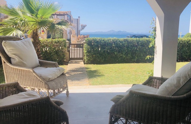 Can Popi, a gem by the beach!