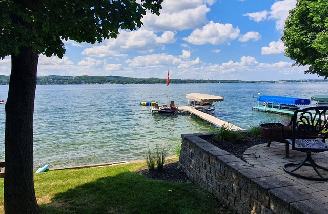 Casa frente al lago Canandaigua