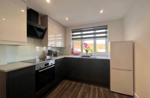 Canberra Suite 2BR 2BA by Hyde Edgware Rd