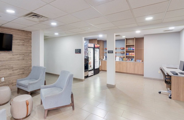 Candlewood Suites Oklahoma City-Moore by IHG