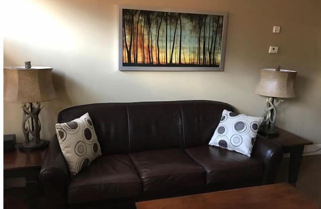 Canmore Beautiful Condo Best Views Best Rates