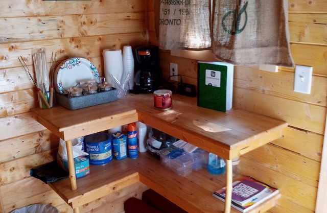 Cannabis Creek Cabin (with extras)
