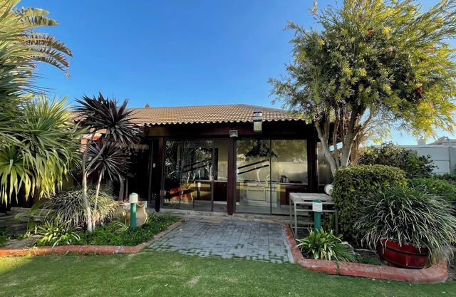 Canosas Home