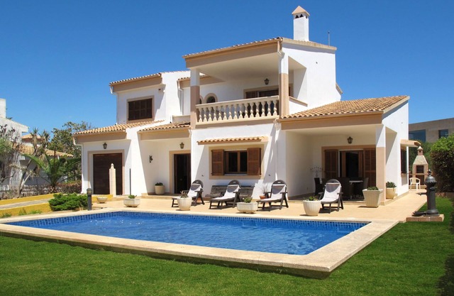 Cap Blanc by Interhome