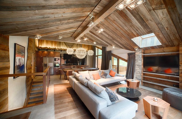 Cap Crystal Lodge