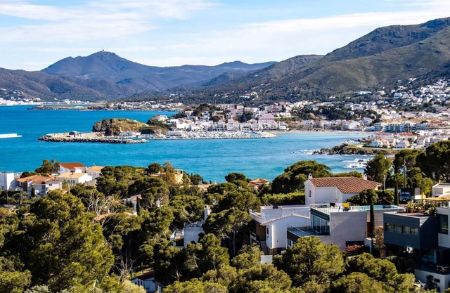 Cap Ras 04.3 - Apartamento con terraza y vistas