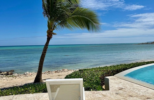 CapCana