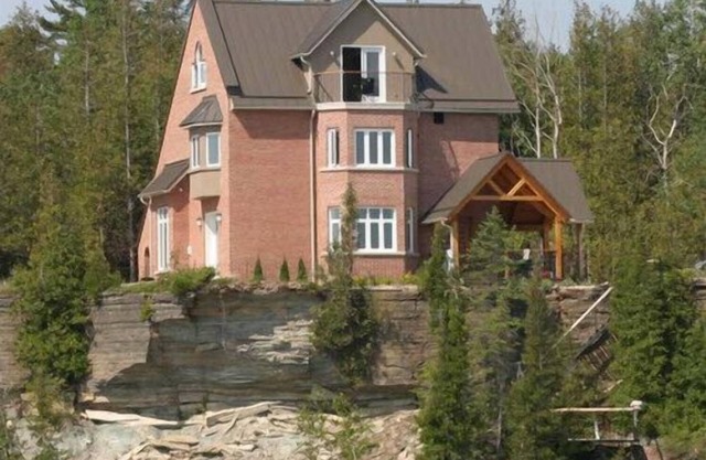 Cliff Cottage Cabo - Lions Head, Ontario, Canadá