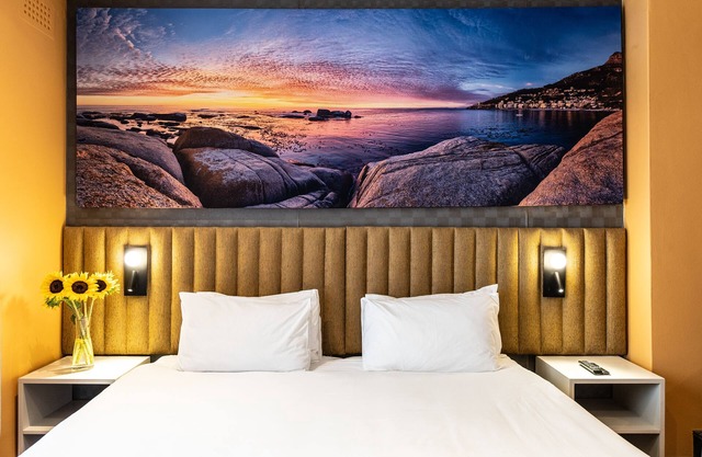 Cape Diamond Boutique Hotel