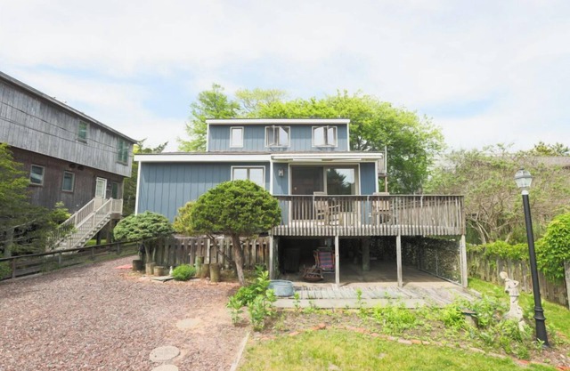 Dog-Friendly Cape May Point Cottage | Steps to Beach, Sleeps 7