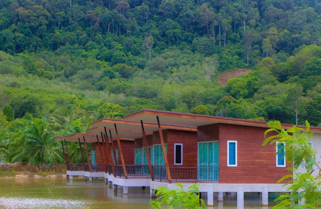 Capital O 729 Amantra Lake View Resort