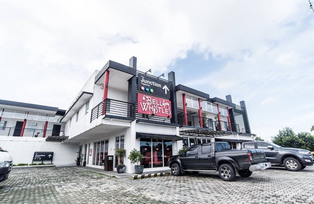 Capital O 919 V&s Vianshe Hotel And Events Place