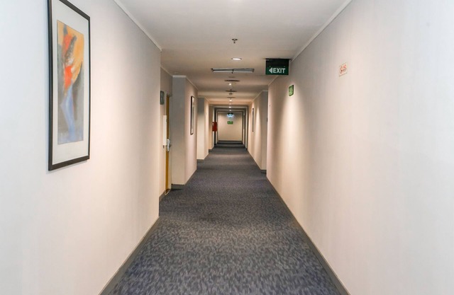 Capital O 93347 Glodok Inn By NAM Near Glodok Plaza