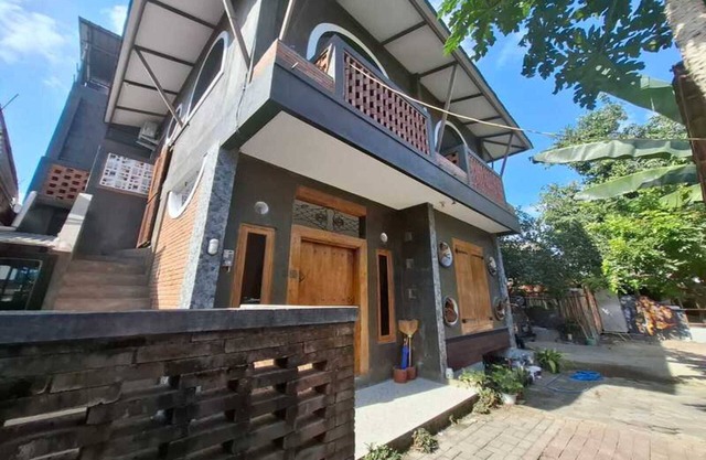 Capital O 94274 Homestay Balimoelih