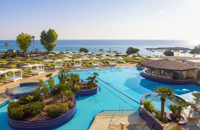 Capo Bay Hotel