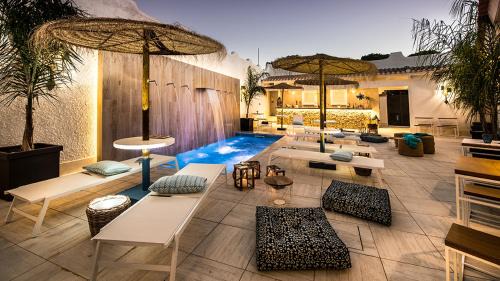 CapoBlu Hotel