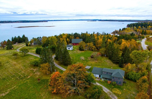 Capt Jacob Lincoln 1790 Farm House @ Rossport by the Sea -Magical by Nature ™
