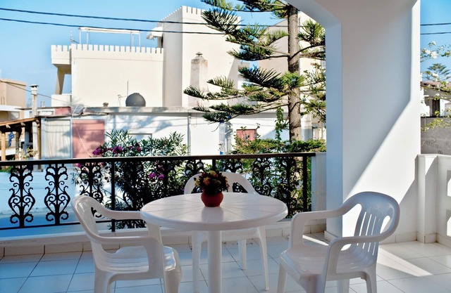 Captain Michalis Apartments