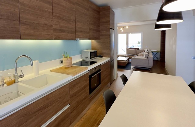 Captain's Luxury Suite