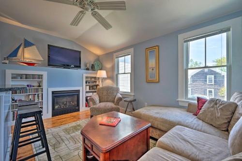 Captains Quarters Updated Provincetown Apt