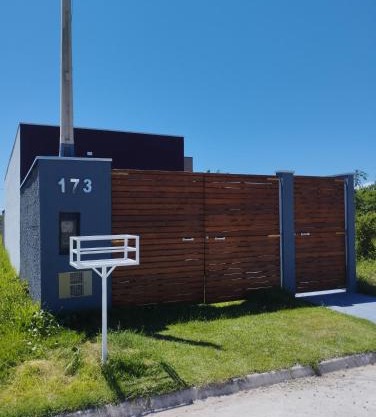 Caraguá House