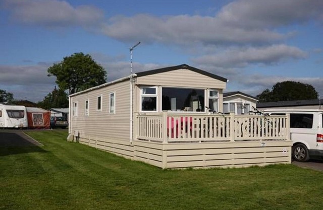 Caravan with decking at Ashbourne Heights Holiday Park ref 66025TV