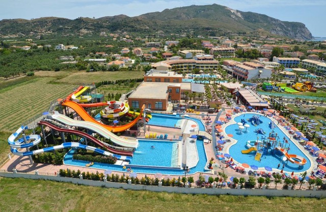 Caretta Beach Resort & WaterPark