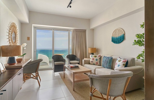 Caribbean Sea Panoramic View Suite on 17 Level