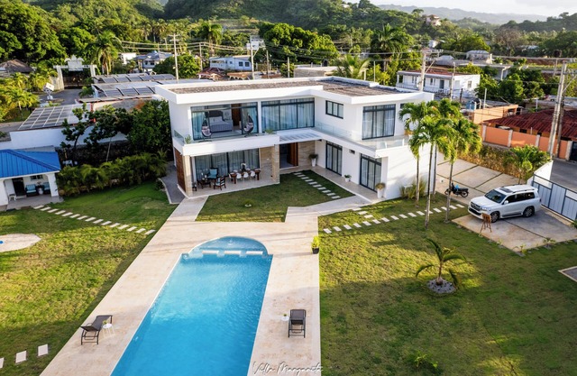 Villa Caribeña con Piscina para Grupos y Familias