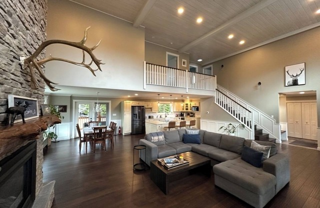 Caribou Lodge.