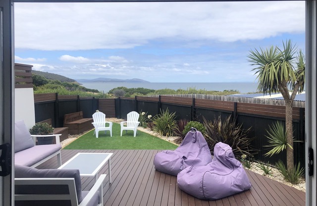 Carlton Beach House Holiday