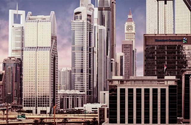 Carlton Downtown Hotel