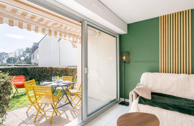 Carnac : Appartement 2 pièces avec parking, proche plage - FR-1-477-256