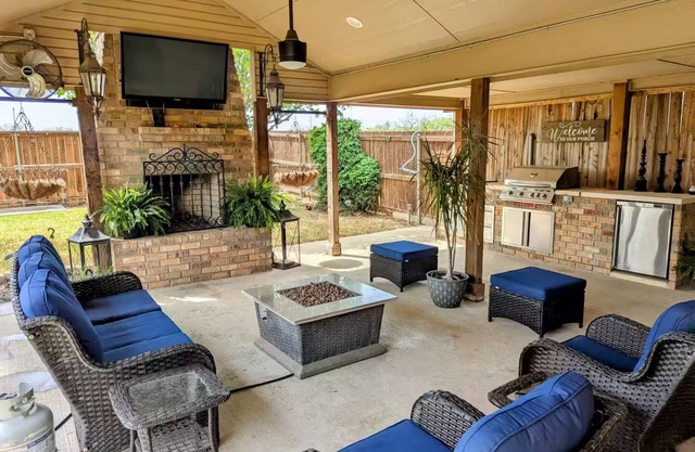 Carrera Lane Casa w/ Relaxing Backyard Oasis