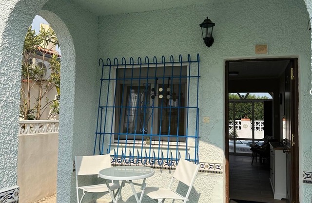 Casa Leonardo, private pool, carport, air conditioning, kitchen + furniture new!