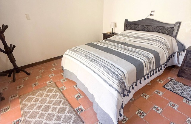Casa Real De Mexicanos a una cuadra de Santo Domingo!
