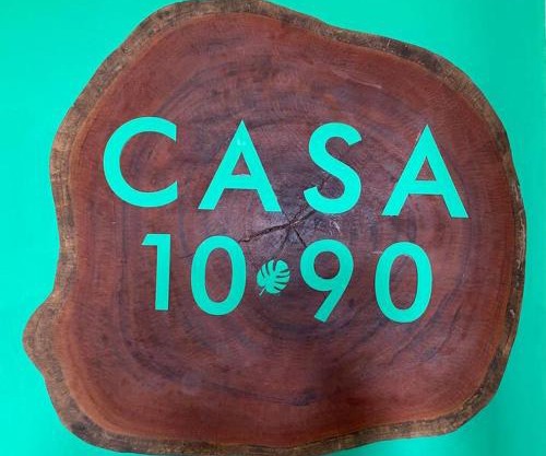 Casa 1090 ubicada cerca a todo.