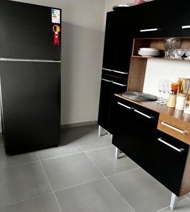 Casa 2 quartos e garagem privativa 11min da cop 30
