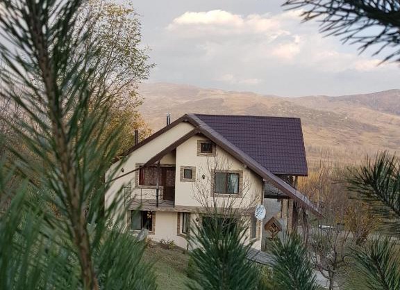 Casa 4 Anotimpuri