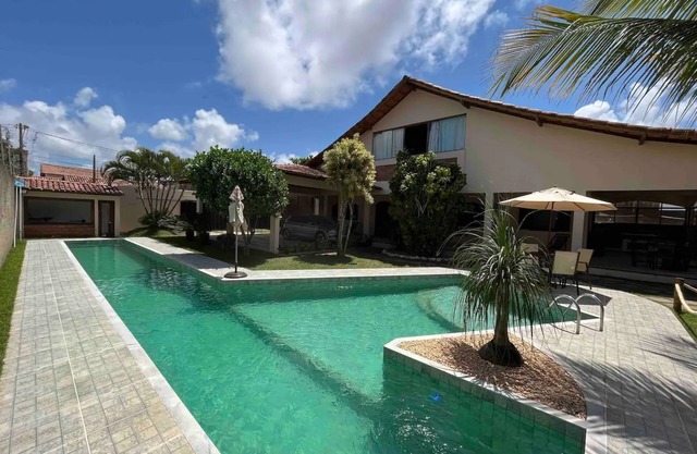 Casa a 90 Metros da Praia / Piscina / Sauna / Churrasqueira / Sinuca / Etc